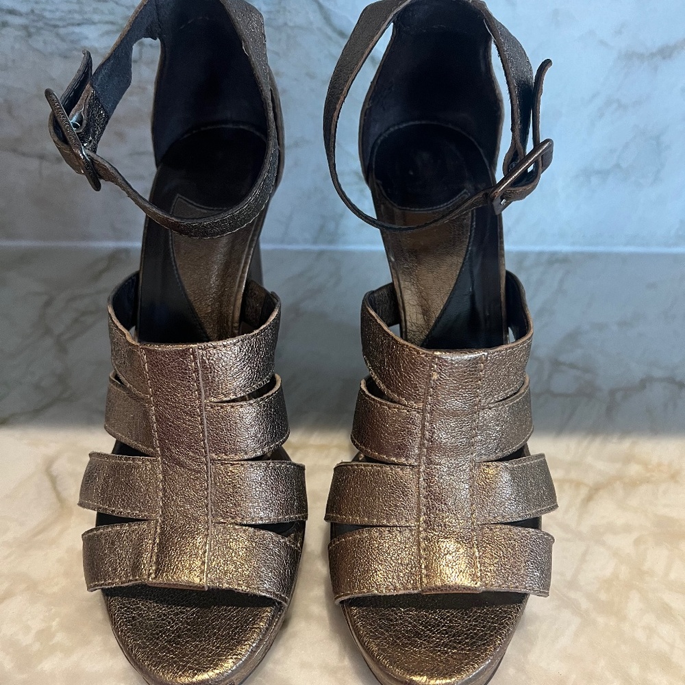 Diane Von Furstenberg Platform Metallic Bronze Heels